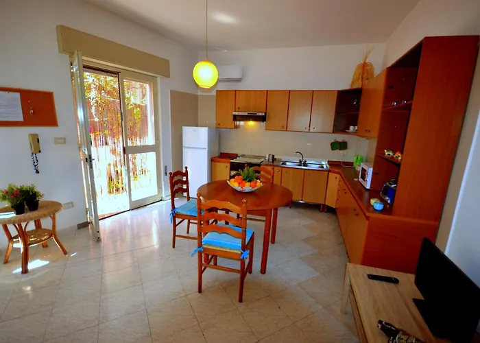 Naxos Sea Giardini Naxos